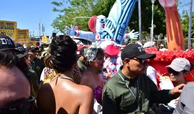 La Primera Dama Verónica Alcocer.