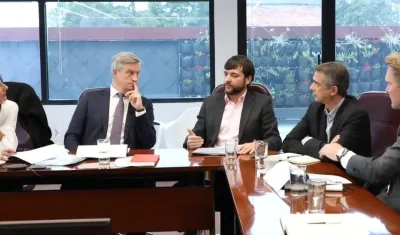 Reunión del alcalde Pumarejo con MinMinas
