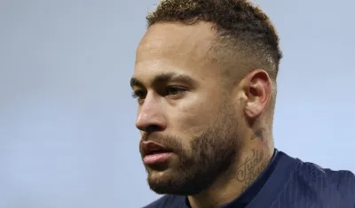 Neymar tiene contrato hasta 2027 con el París Saint Germain.