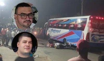 Un bus de Cootragal y una moto se vieron involucrados en un fuerte accidente de tránsito.