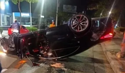 Así quedó el lujo vehículo del hijo de Aida Merlano.