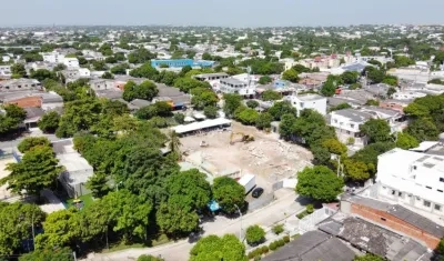 Aspecto de construcciones en la finca. 