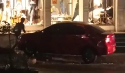 Atraco en almacén de ropa en la 72