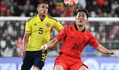 Kevin Cstaño en acción durante el partido contra Corea del Sur.
