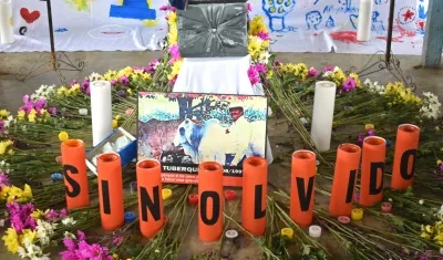 Ceremonia de entrega de los restos del líder Isaac Tuberquia.