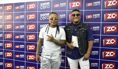 Los cantantes de champeta Mr. Black y El Encanto.