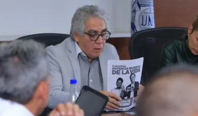 Augusto Rodríguez, director de la UNP, ileso anoche en atentado a bala en Bogotá.