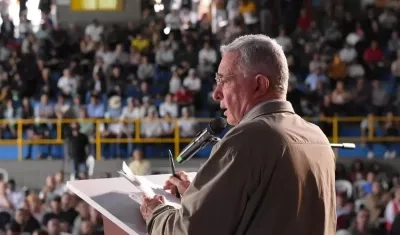 Álvaro Uribe durante su intervención en Popayán.