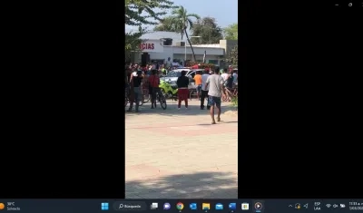 Momento en que la niña es trasladada de Campo de la Cruz a la Campbell.