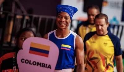 La barranquillera Angie Valdez buscará la medalla de oro ante la brasileña Beatriz Ferreira.