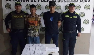 La Policía capturó a dos personas por extorsión en Soledad.