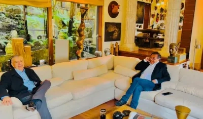 El expresidente César Gaviria y el presidente Gustavo Petro.