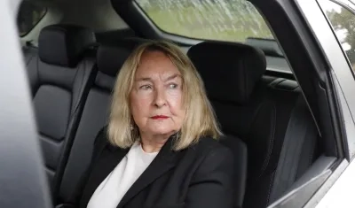 June Steenkamp, madre de la víctima, asistió a la audiencia. 