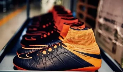 Botas de piel de canguro de la marca Nike.