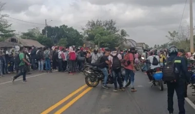 El bloqueo por paro minero cumplió este viernes 16 dias.