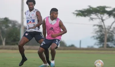 Jhon Vélez y Didier Moreno sería la dupla de recuperadores de Junior contra Tolima.