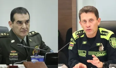 Mayor general William Salamanca, nuevo director de la Policía, y el saliente, general Henry Sanabria.