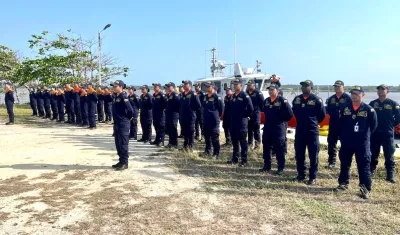 El personal que tiene a su cargo la vigilancia marítima.