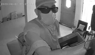 En cámaras de seguridad quedo captado el momento del robo.