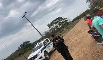 La Policía en el lugar de los hechos en La Retirada, Magdalena