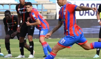 Ricardo 'Caballo' Márquez malogró esta pena máxima cuando el partido estaba 2-0.