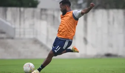 Luis 'Cariaco' González, después de un gol y una asistencia, volvería a ser inicialista con Junior. 