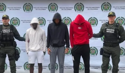 Los tres jugadores del Once Caldas capturados por presunta extorsión. 