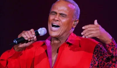 Harry Belafonte es de los pocos artistas que ganó un Emmy, un Grammy, un Óscar y un Tony.