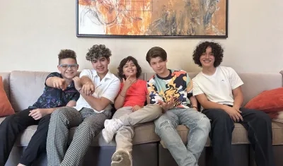 El nuevo grupo Menudo se prepara para su primera presentación en vivo en Miami.