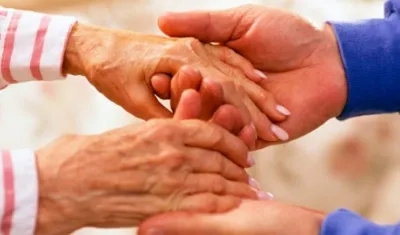 Cuatro semanas después, los investigadores no observaron efectos secundarios negativos en los tres pacientes.