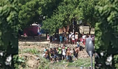 El cuerpo del hombre fue encontrado en este sector del caño. 