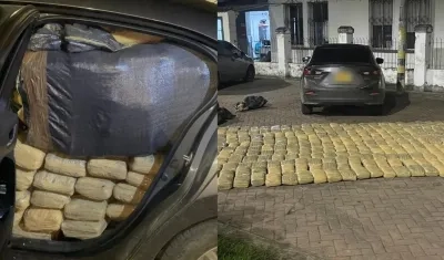 Marihuana incautada en uno de los vehículos. 