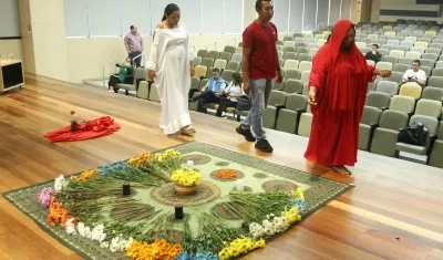 "Lectura ritual" en el Museo Casa de la Memoria en Medellín.