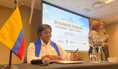 Francia Márquez participó en el Foro Económico y Comercial de Johannesburgo.