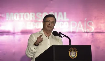 El mandatario hizo el anuncio a través de Twitter.