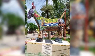 Escultura de la burra en Sincelejo.