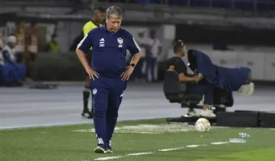 Hernán Darío Gómez trabaja en la confección de un mejor Junior para el segundo semestre. 