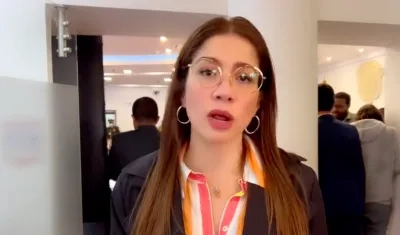 La Representante Cathy Juvinao.