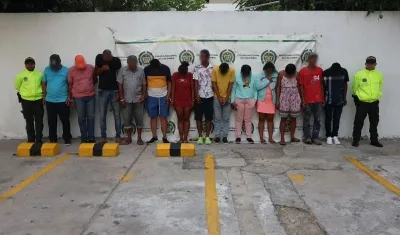 Los capturados por la Dijin de la Policía. 