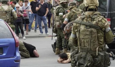 Mercenarios de Wagner este sábado en Rostov-(Rusia).