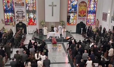 Imagen del sepelio del coronel Óscar Dávila.