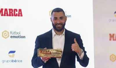 Karim Benzema recibió este jueves el premio Leyenda Marca. 