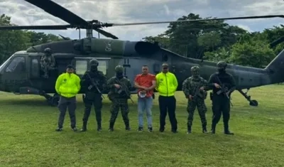 Eris Ernel Bertel Vargas, alias ‘Pantera’, cuando era trasladado desde Turbo, Antioquia