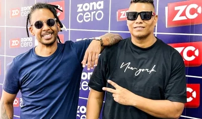 Dragón Rojo y Práctico Music en la visita a Zona Cero