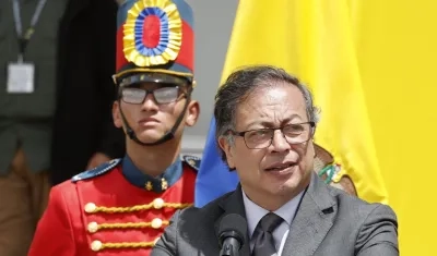 Gustavo Petro ofreció total apoyo a la cita mundialista del año entrante,