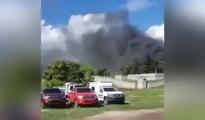 El motín terminó en un incendio