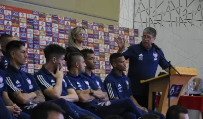 Hernán Darío Gómez habló claro y directo al grupo de jugadores de los objetivos en este semestre.