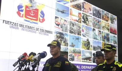 El comandante de la Fuerza Naval del Pacífico, contralmirante Carlos Alberto Serrano Guzmán.