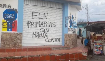 Fachada de comando político de María Corina Machado.