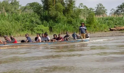 Migrantes en la selva del Darién. 